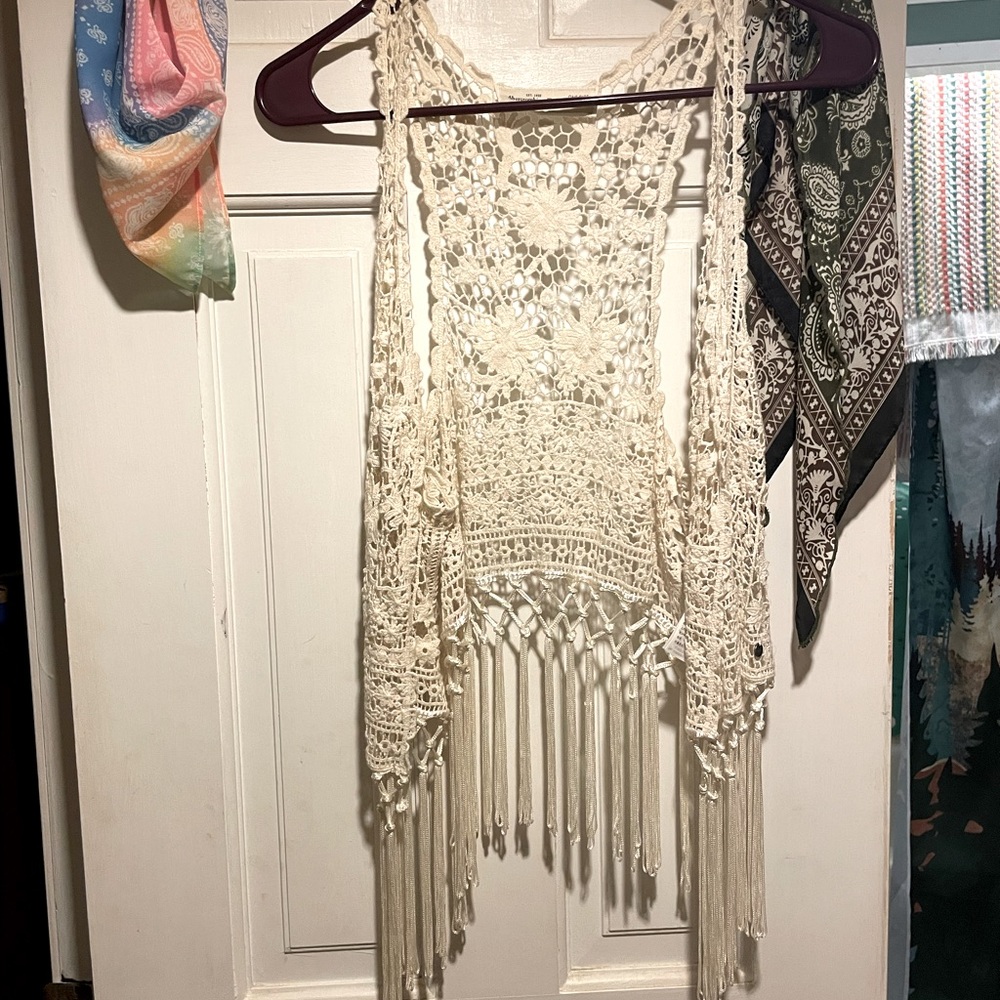 NWOT boho fringe macrame vest AF